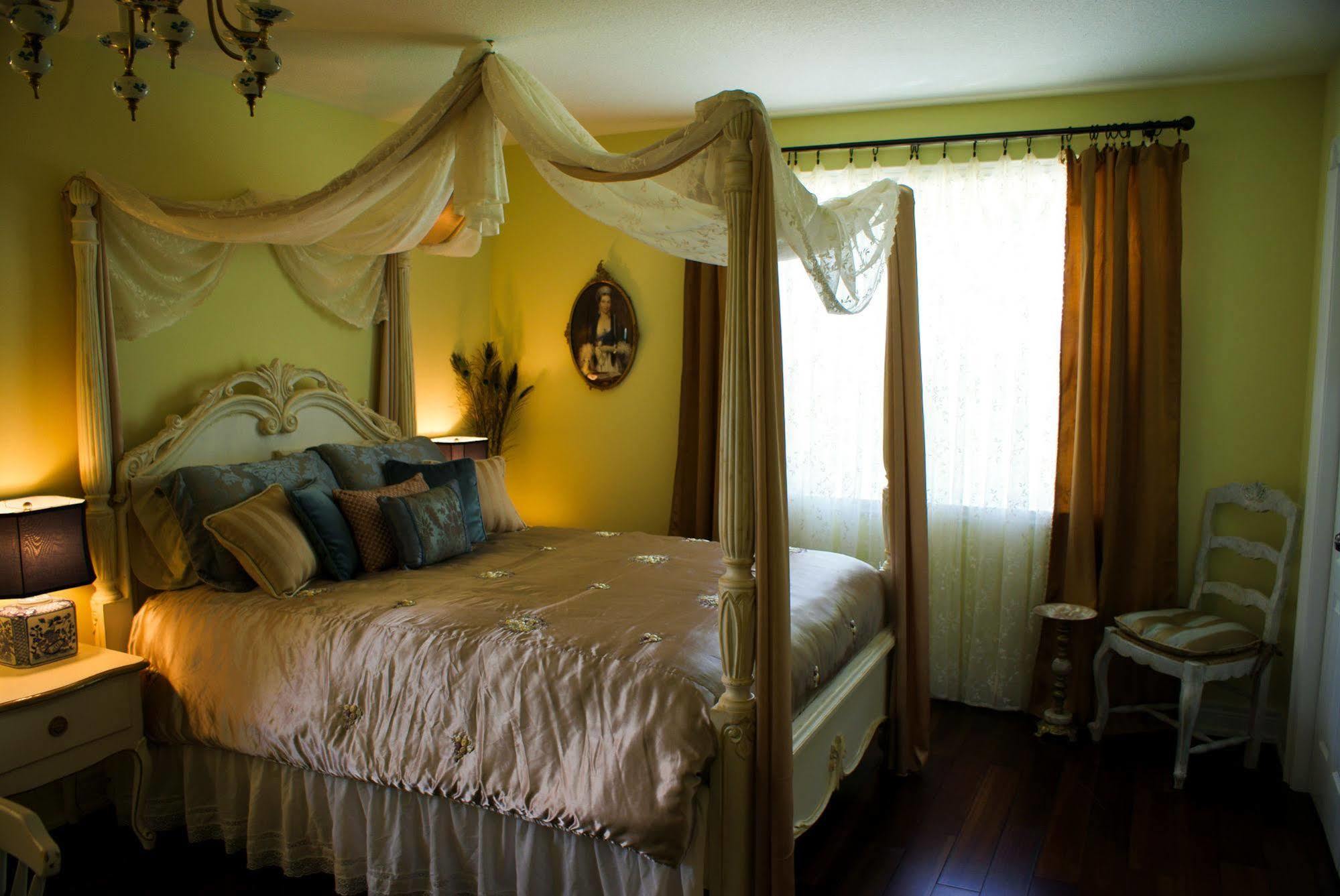 Bed and Breakfast Gatekeeper'S Retreat Niagara-on-the-Lake Esterno foto