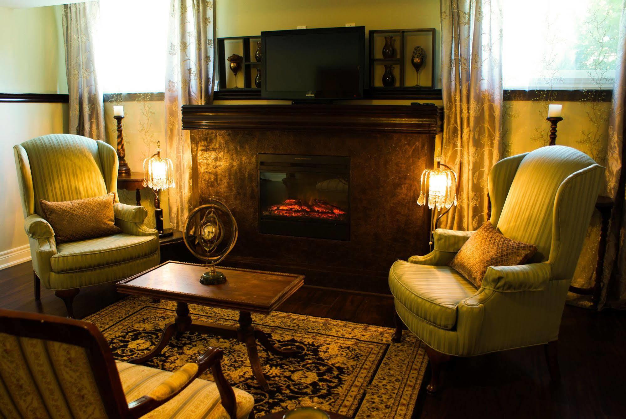 Bed and Breakfast Gatekeeper'S Retreat Niagara-on-the-Lake Esterno foto